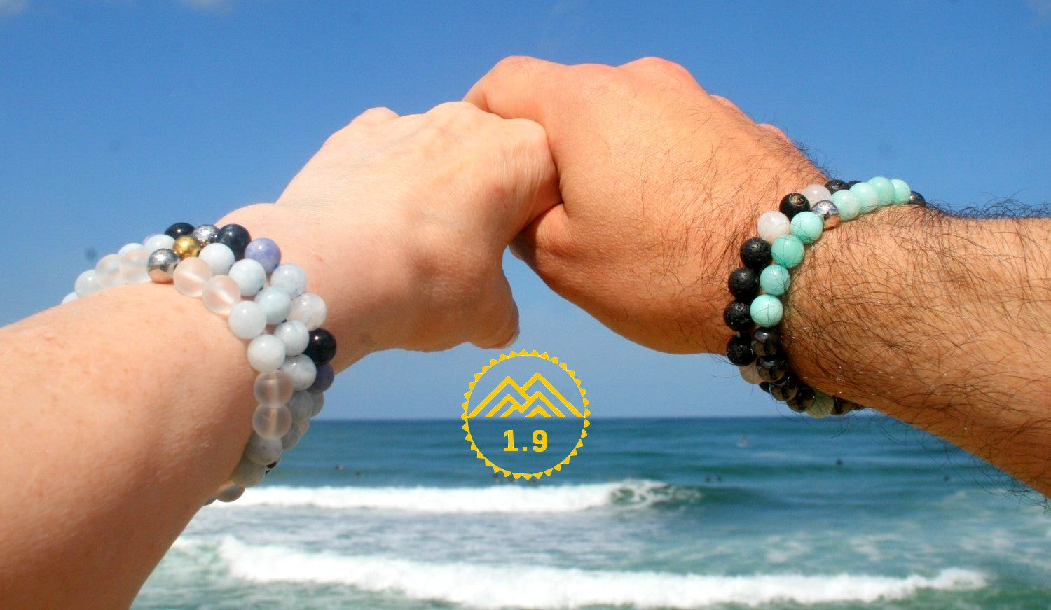 création de bijoux bracelets personnalisés du pays basque en pierres naturelles de la marque 1.9