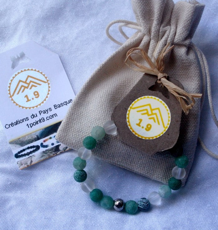 Bracelet enfant en agate verte et cristal de roche, fait main sur mesure par la marque 1.9 spécialiste en lithothérapie