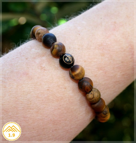 Bracelet homme oeil de tigre marron Cristal de roche lithotherapie 1.9