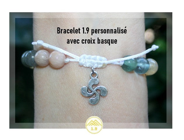 bracelet lithotherapie enfant personnalisé avec croix basque