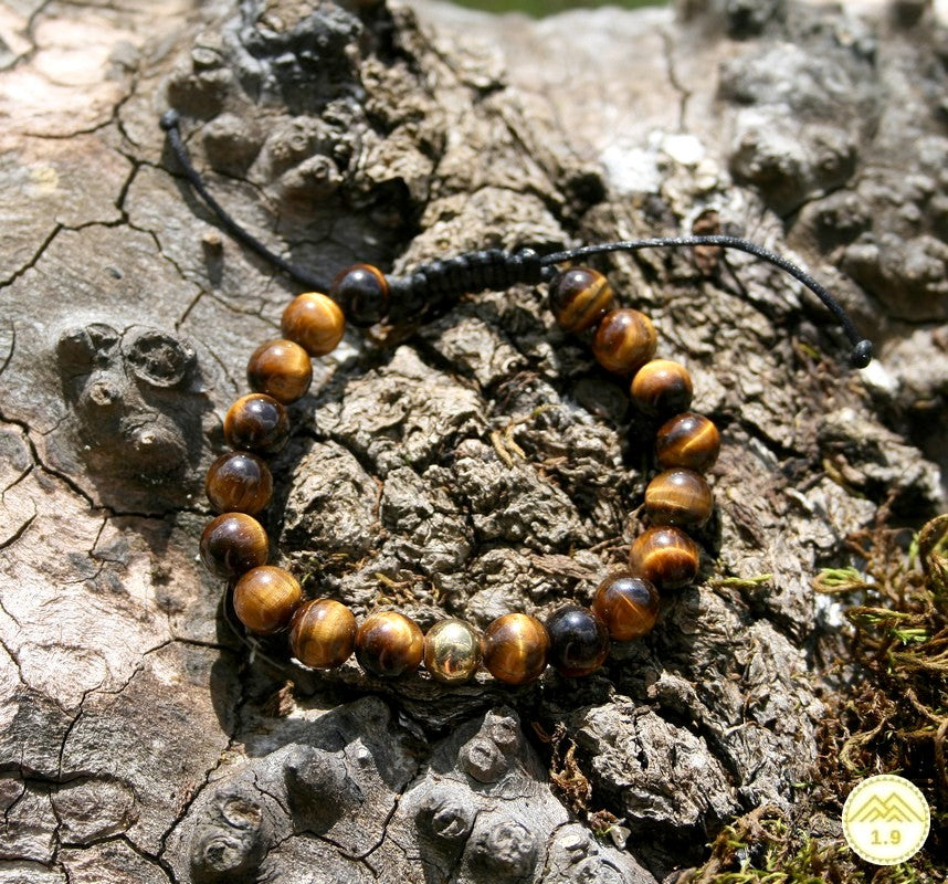 bracelet lithotherapie oeil de tigre sur cordon noir ajustable 1point9