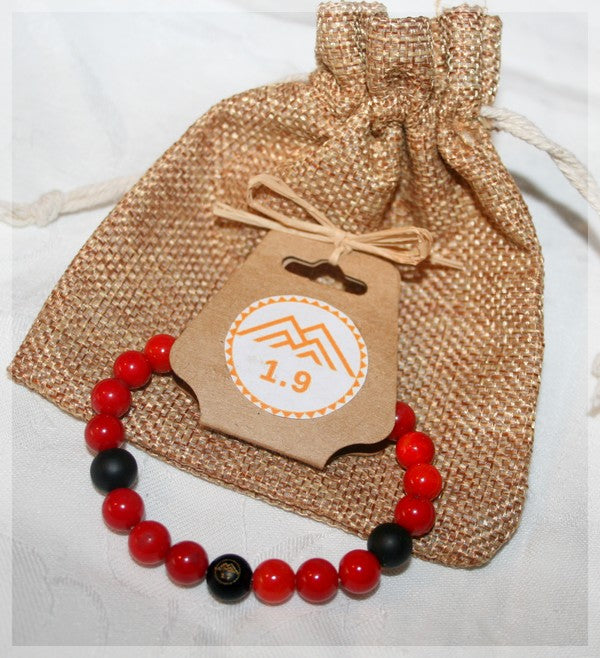 Idée cadeau Bracelet femme Corail rouge Onyx noir lithothérapie 1.9